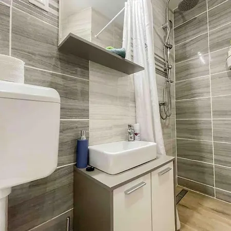 L18 Cosy Ac!wifi Apartamento *